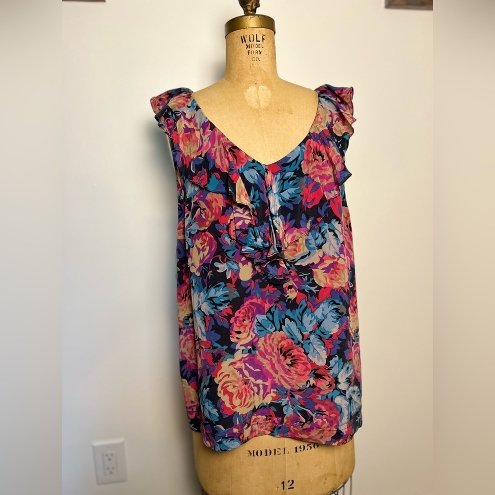 Anthropologie silk sleeveless floral top size 10